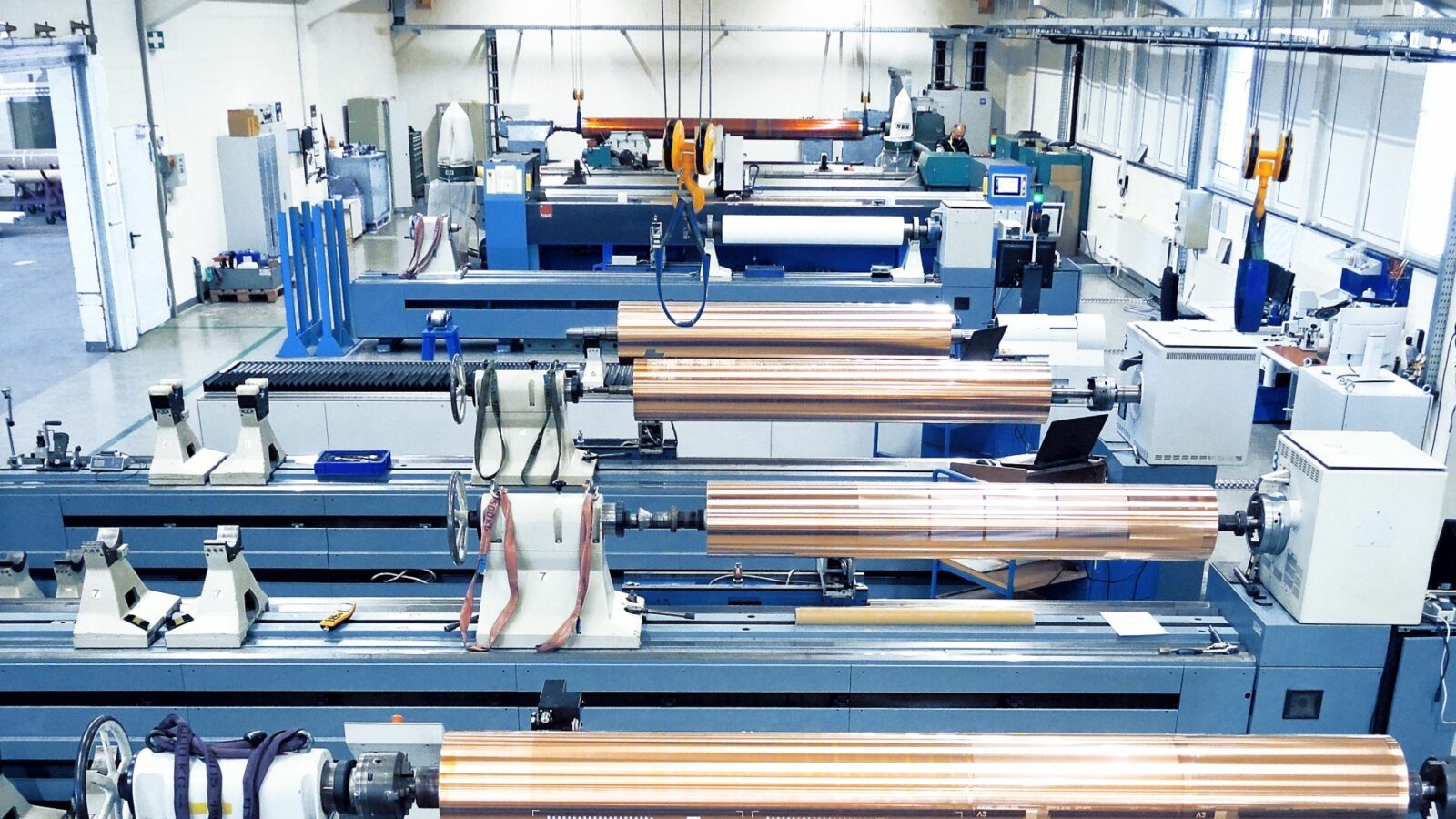 SAUERESSIG Surfaces Technological leader and trendsetter for surface design and finishing